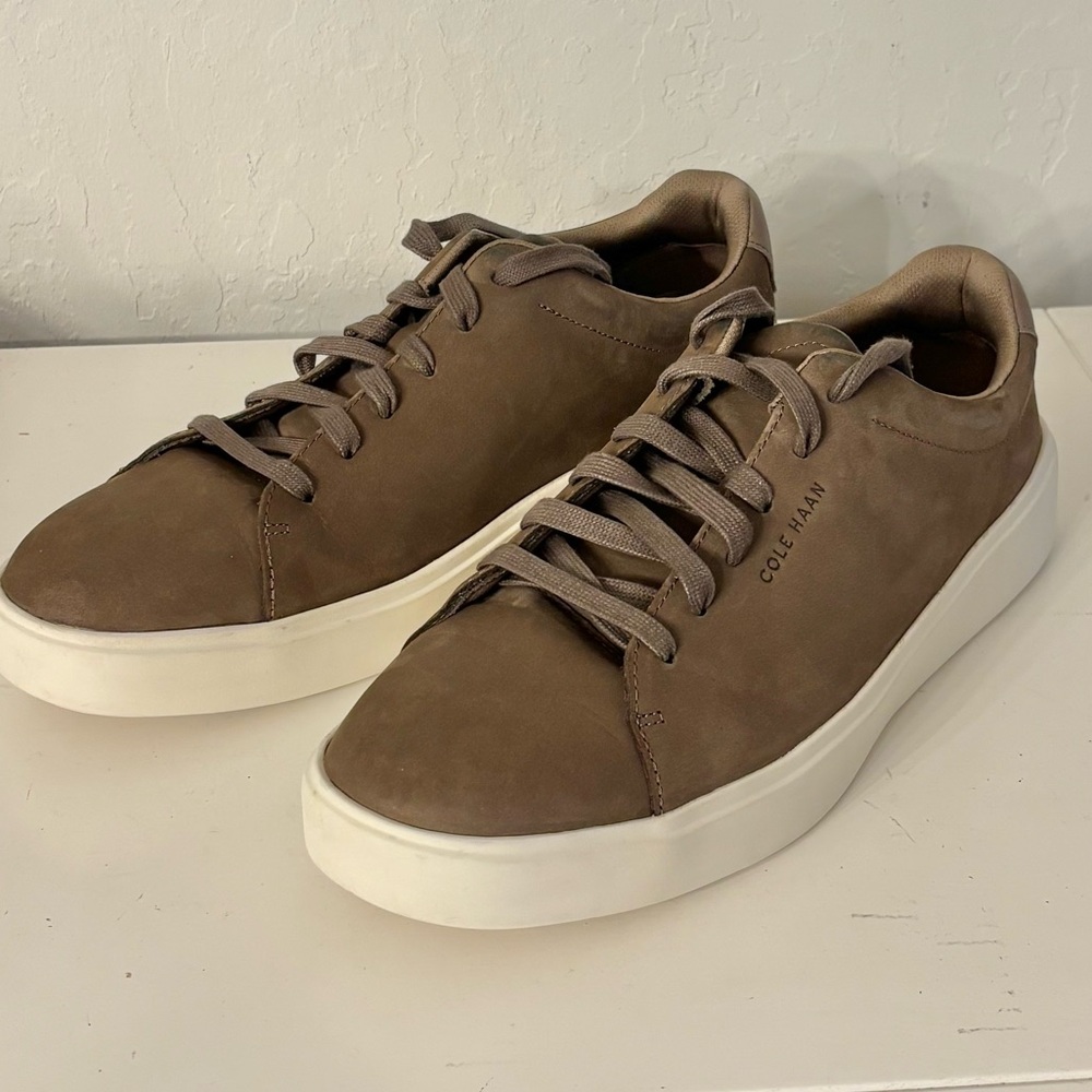 Cole Haan Men’s Grand Crosscourt Traveler Sneakers, Truffle Nubuck, Sz 12M NIB